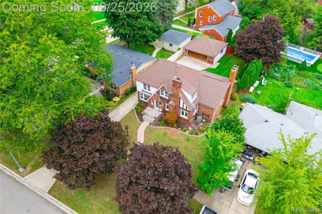 2032 S Trenton Drive, Trenton, MI 48183