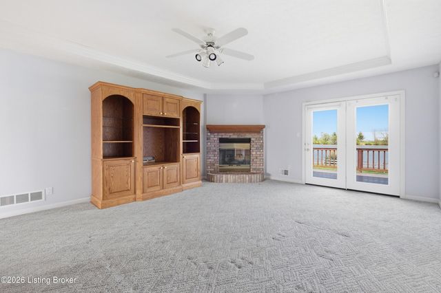 7313 York River Rd, Louisville, KY 40214