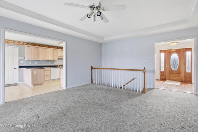 7313 York River Rd, Louisville, KY 40214