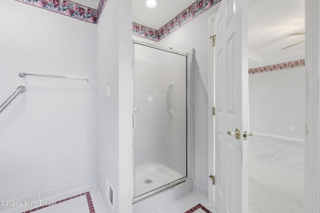 7313 York River Rd, Louisville, KY 40214