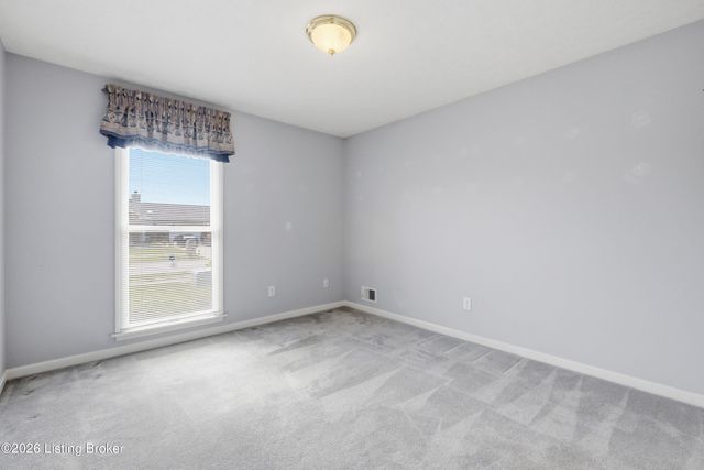 7313 York River Rd, Louisville, KY 40214