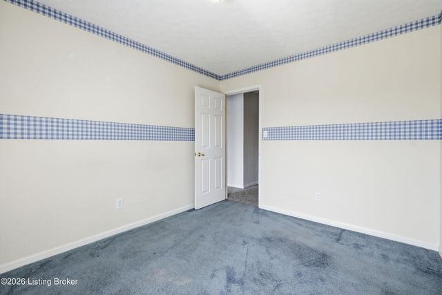 7313 York River Rd, Louisville, KY 40214