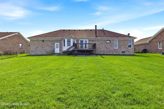 7313 York River Rd, Louisville, KY 40214