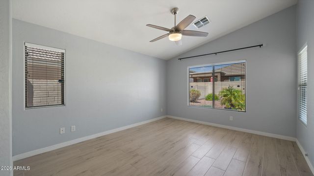 3510 W QUAIL TRACK Drive, Phoenix, AZ 85083