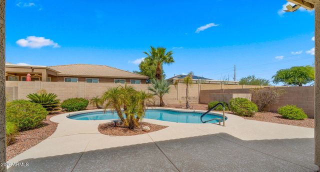 3510 W QUAIL TRACK Drive, Phoenix, AZ 85083