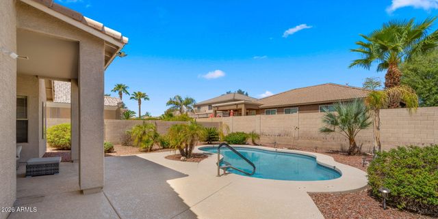 3510 W QUAIL TRACK Drive, Phoenix, AZ 85083