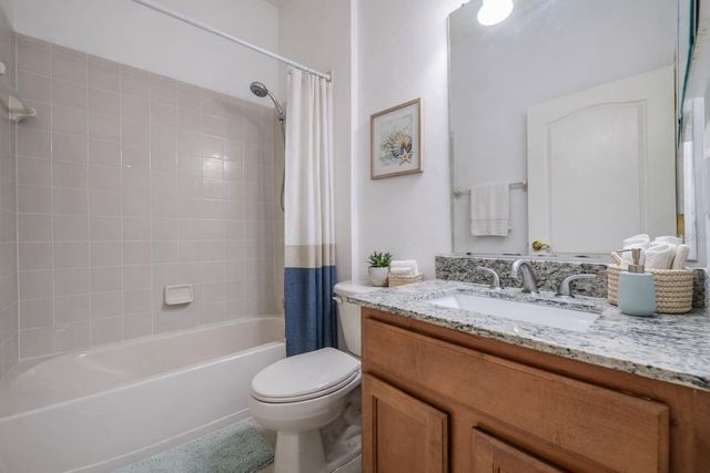 423 MANNS HARBOR DRIVE, Apollo Beach, FL 33572