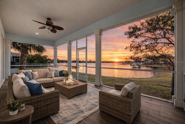 423 MANNS HARBOR DRIVE, Apollo Beach, FL 33572