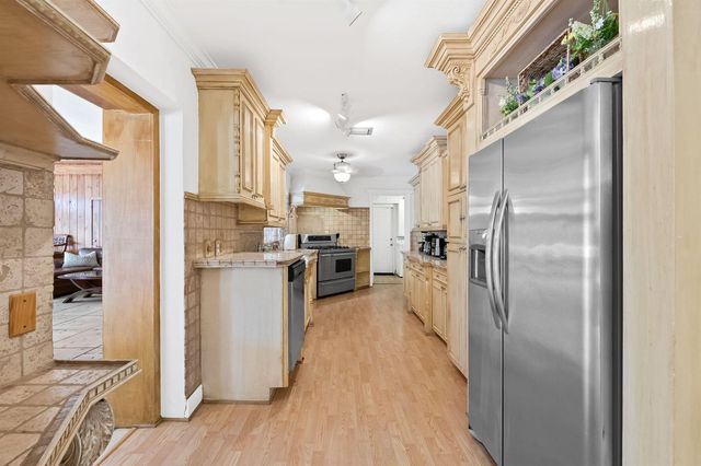 2400 Delmar Place, Fort Lauderdale, FL 33301