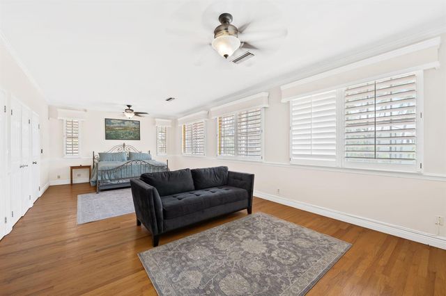 2400 Delmar Place, Fort Lauderdale, FL 33301