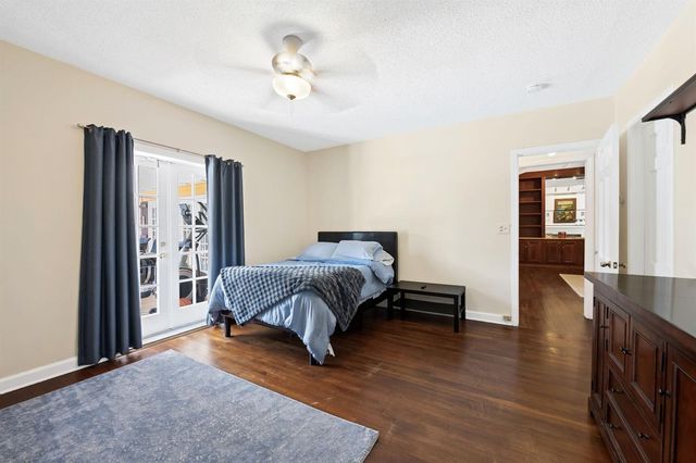 2400 Delmar Place, Fort Lauderdale, FL 33301