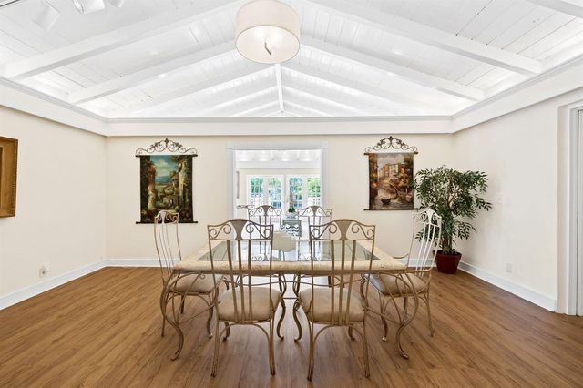 2400 Delmar Place, Fort Lauderdale, FL 33301