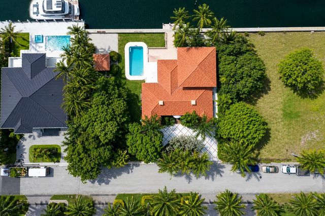 2400 Delmar Place, Fort Lauderdale, FL 33301