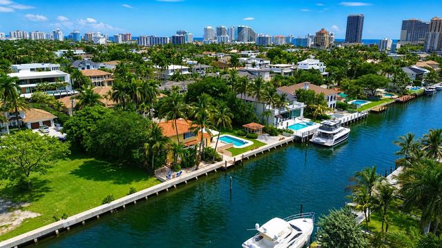 2400 Delmar Place, Fort Lauderdale, FL 33301
