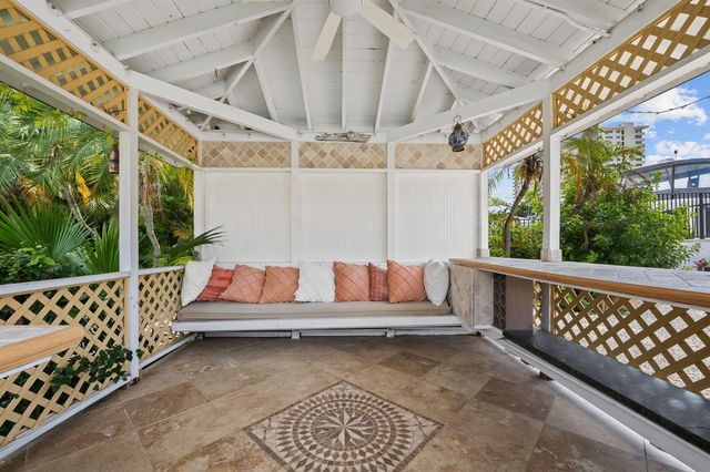 2400 Delmar Place, Fort Lauderdale, FL 33301