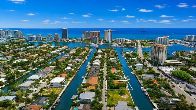 2400 Delmar Place, Fort Lauderdale, FL 33301