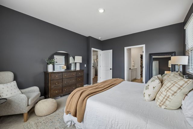 1035 Barry Baker Ln, White House, TN 37188