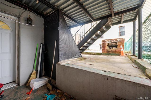 3304 Bouck Avenue, Bronx, NY 10469