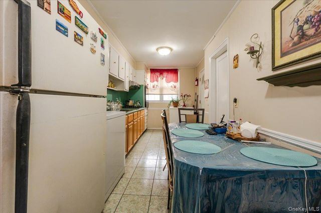 3304 Bouck Avenue, Bronx, NY 10469