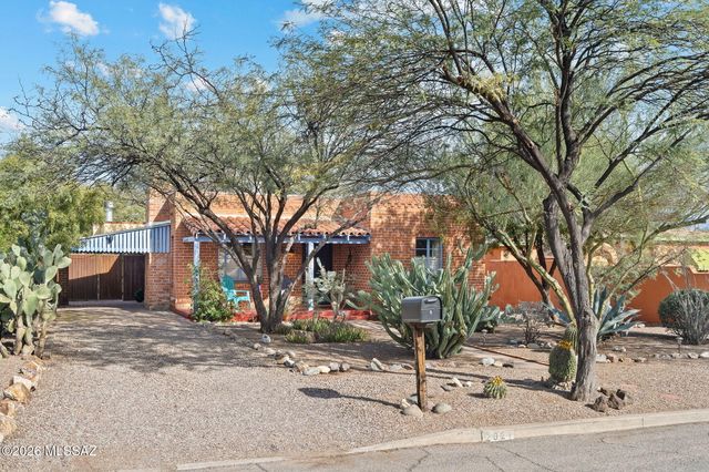 2921 E Waverly Street, Tucson, AZ 85716
