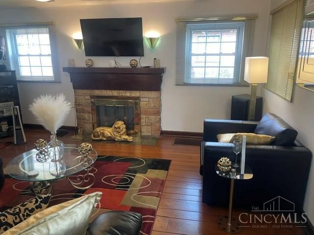 1317 W North Bend Road, Cincinnati, OH 45224