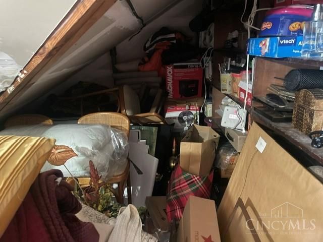 1317 W North Bend Road, Cincinnati, OH 45224