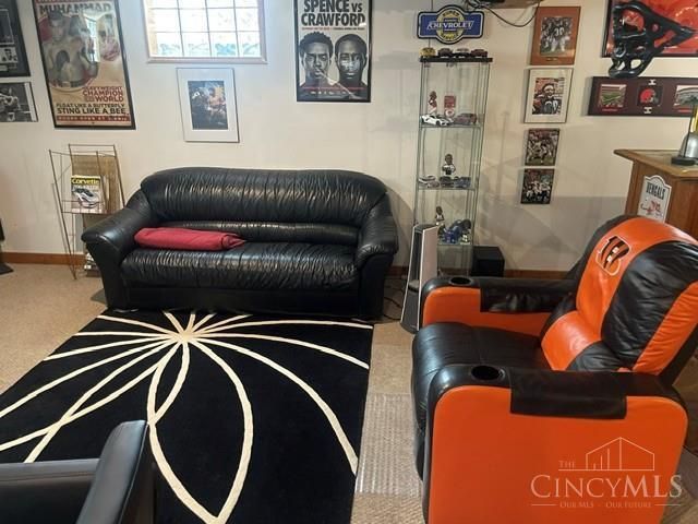 1317 W North Bend Road, Cincinnati, OH 45224