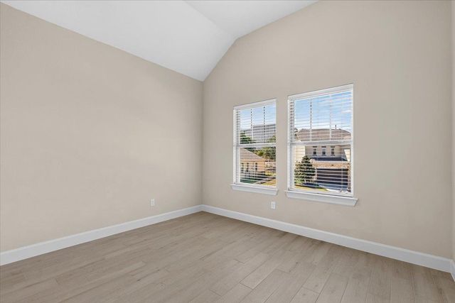 266 Village Oak DR, Austin, TX 78737