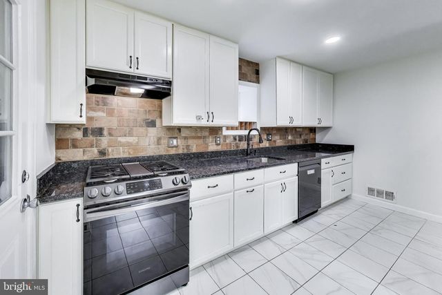 5796 CARLYLE ST, Cheverly, MD 20785