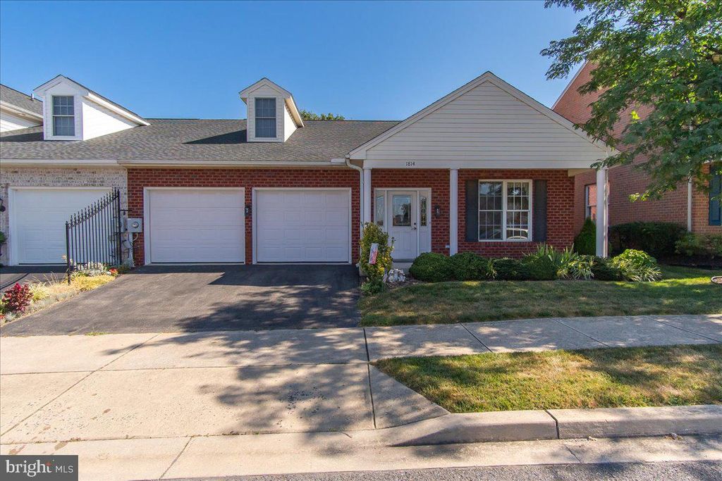 1814 MERIDIAN DR, Hagerstown, MD 21742