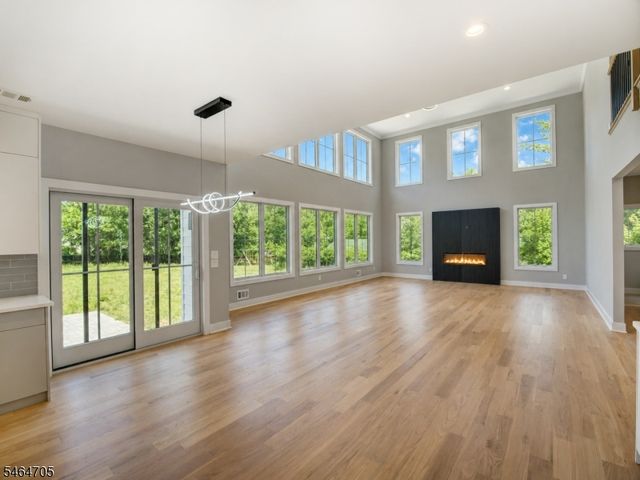 529 Wood Ave, Edison Twp., NJ 08820