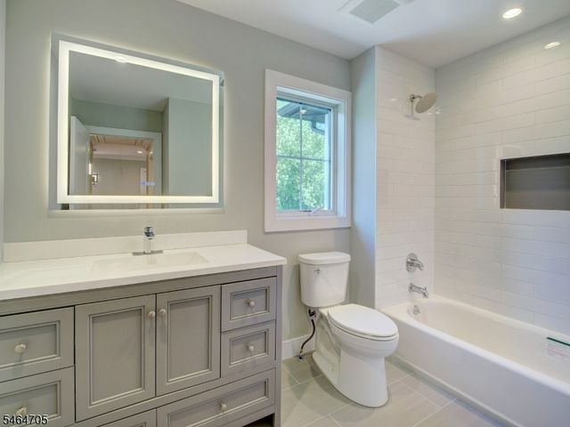 529 Wood Ave, Edison Twp., NJ 08820