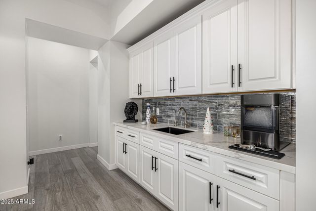 24225 N 65TH Avenue, Glendale, AZ 85310