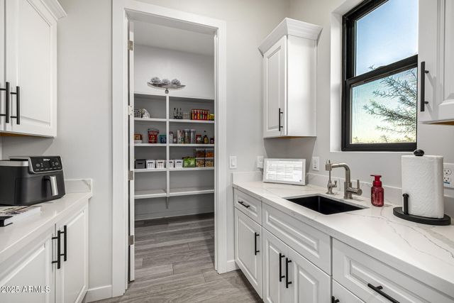 24225 N 65TH Avenue, Glendale, AZ 85310