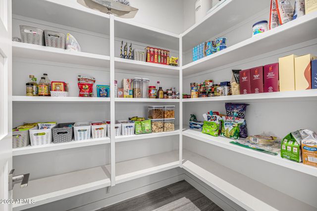 24225 N 65TH Avenue, Glendale, AZ 85310