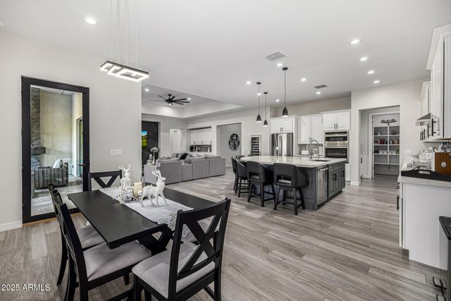 24225 N 65TH Avenue, Glendale, AZ 85310