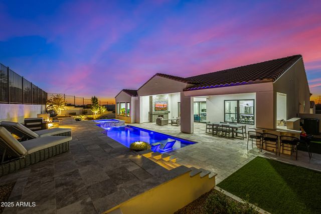 24225 N 65TH Avenue, Glendale, AZ 85310