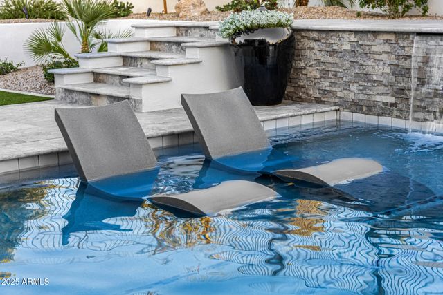 24225 N 65TH Avenue, Glendale, AZ 85310