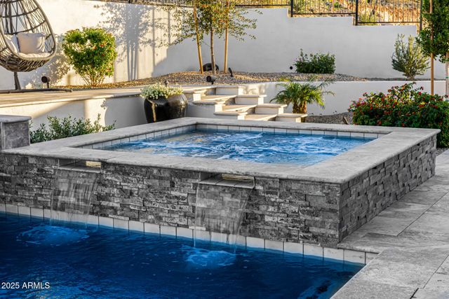 24225 N 65TH Avenue, Glendale, AZ 85310