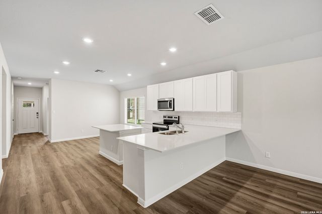 8506 Smithers Avenue, San Antonio, TX 78252