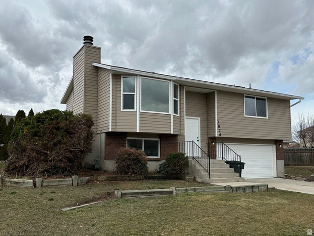 3876 S BURNINGHAM DR, West Valley City, UT 84119