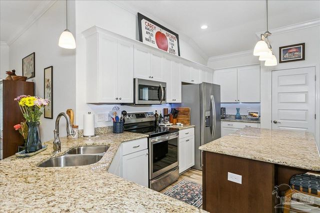 633 Wild Heron Way, Pensacola, FL 32507