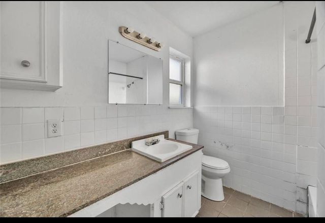 26 Farrell Street, Houston, TX 77022