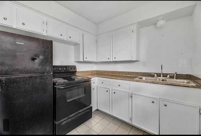 26 Farrell Street, Houston, TX 77022