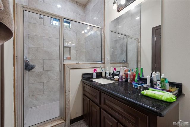 1339 Carlos Drive, Alamo, TX 78516