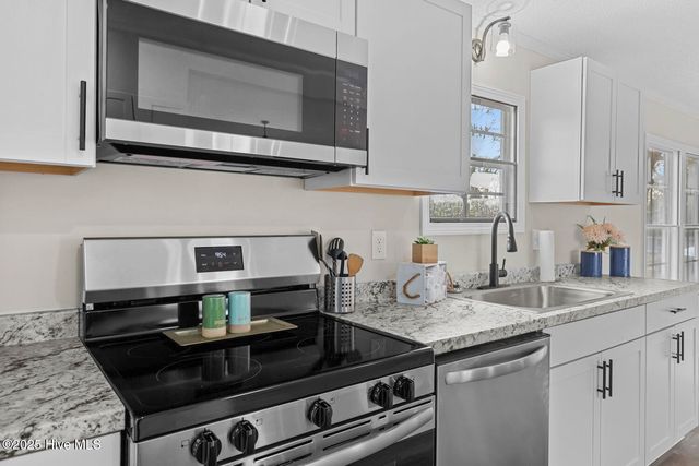 2540 Belgrade Swansboro Road, Maysville, NC 28555