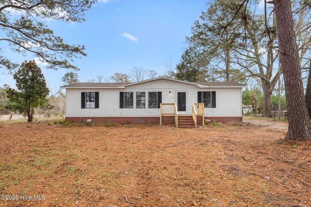 2540 Belgrade Swansboro Road, Maysville, NC 28555