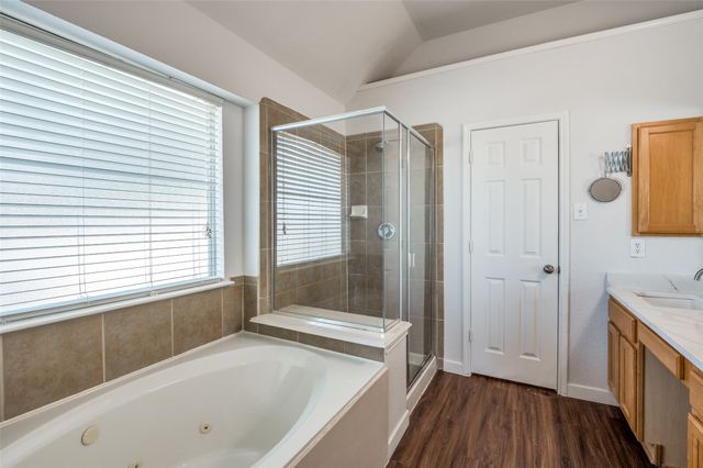 5201 Golden Wheat Lane, Mckinney, TX 75070