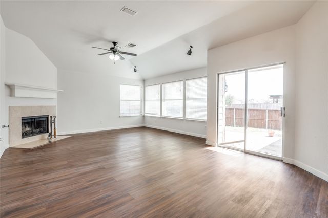 5201 Golden Wheat Lane, Mckinney, TX 75070