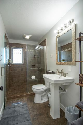 810 Main Street W, Isle, MN 56342